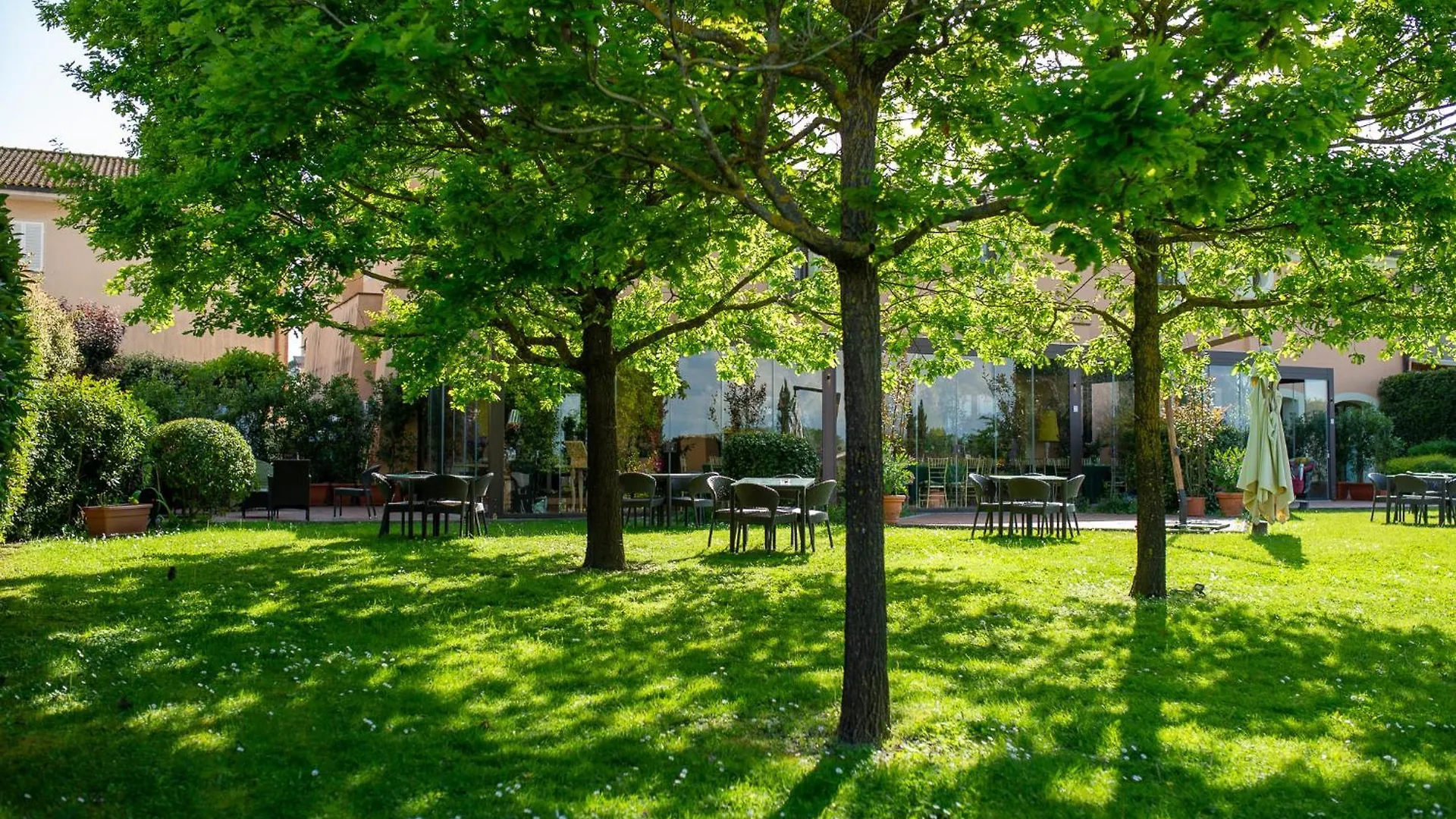 Nocleg ze śniadaniem Le Colombaie Country Resort Ponsacco Włochy