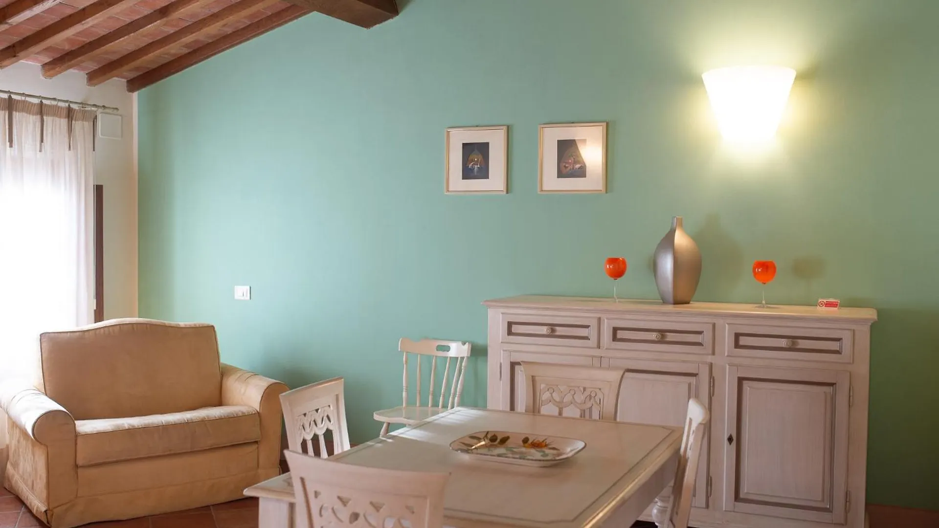 Le Colombaie Country Resort Ponsacco