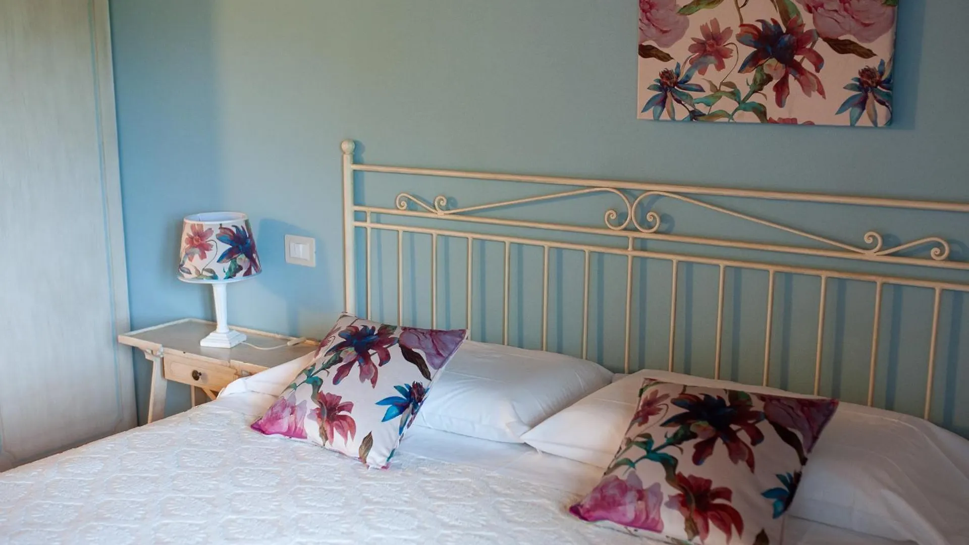 Le Colombaie Country Resort Ponsacco Nocleg ze śniadaniem