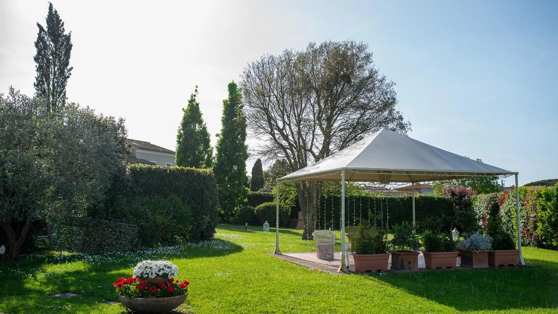 Le Colombaie Country Resort Ponsacco Bed & Breakfast