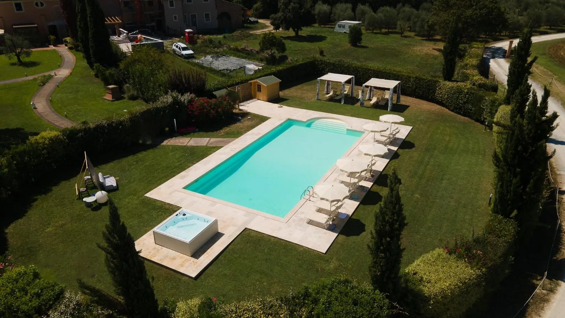 بونساكو Le Colombaie Country Resort